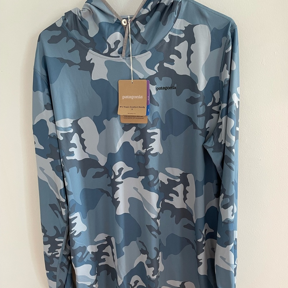 Men’s Large Patagonia sun hoody NWT